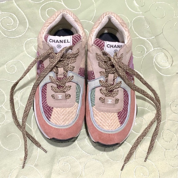 🎉Chanel CC Logo Low Top Tweed Sneakers. G39697. 2022. Women’s size 36 EU - Picture 5 of 16